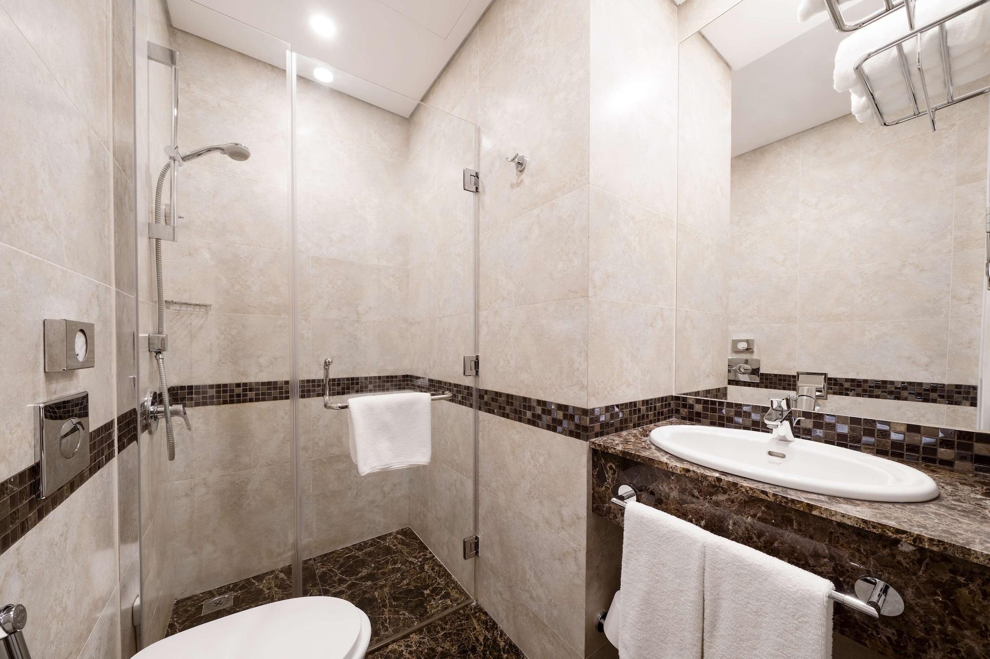 Sas & Hotel, Dhahran - Formerly Radisson Blu Hotel Khobar