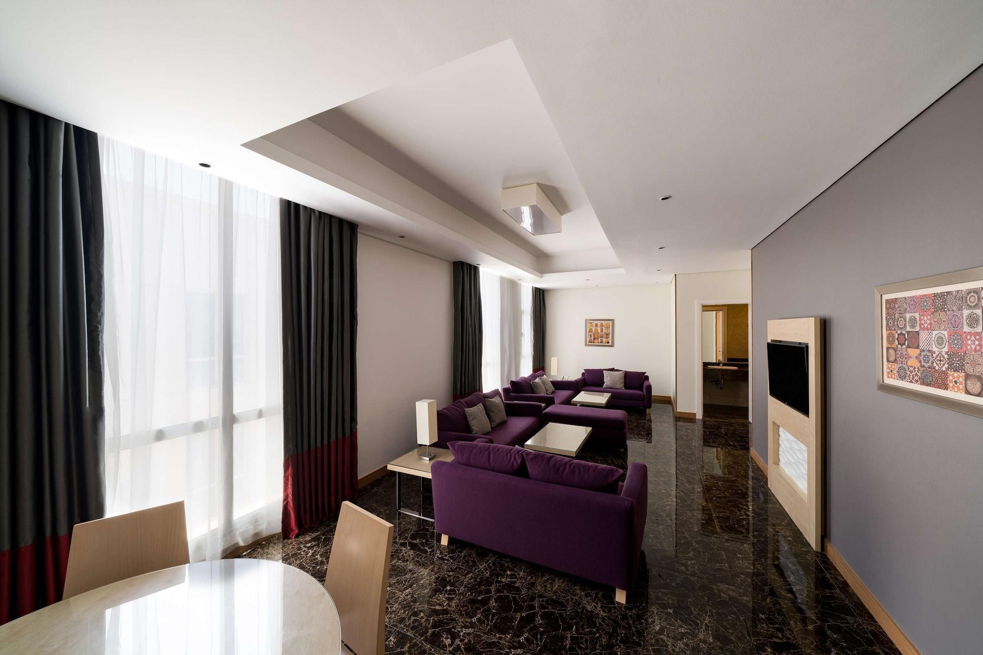 Sas & Hotel, Dhahran - Formerly Radisson Blu Hotel 4*