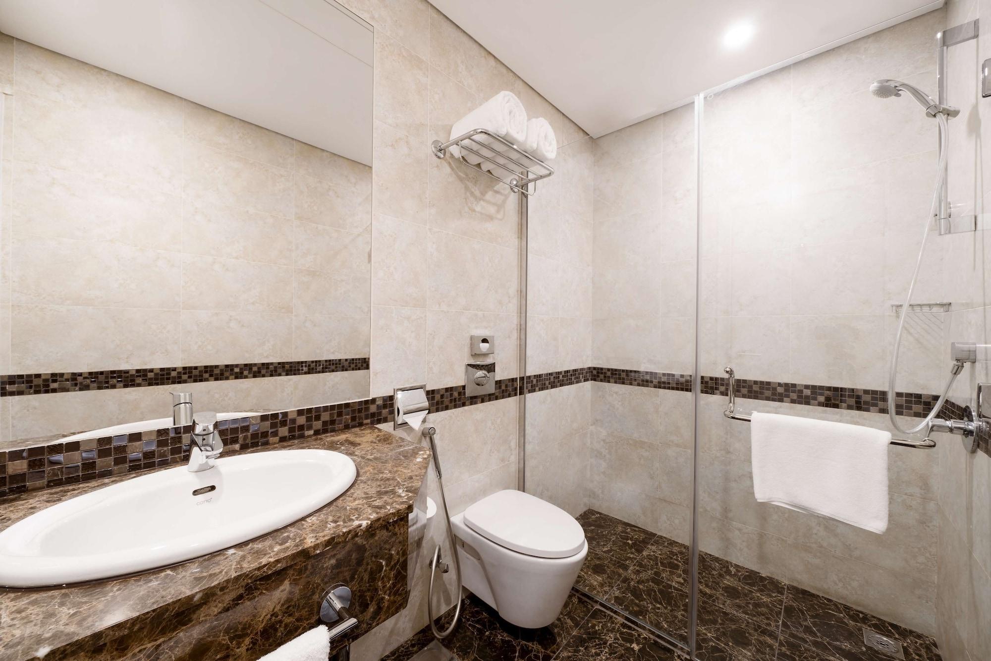 Sas & Hotel, Dhahran - Formerly Radisson Blu Hotel Khobar